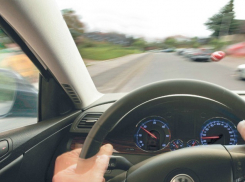 Под Волгоградом водитель сбил ребенка и скрылся