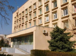 В Волжском 28 лет назад открылась поликлиника № 5
