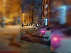 Трагедия в Волгограде: две школьницы погибли, упав с высоты 16-этажного дома в Кировском районе