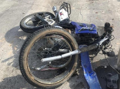 Угон мотоцикла в Волжском попал на видео: новые подробности