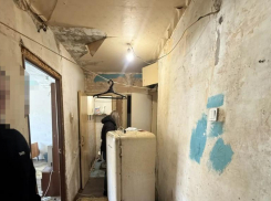 Шокирующие условия: в Волжском опека посетила квартиру бабушки с признаками деменции