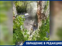 Уборка двора в Волжском началась в  7:00 утра: от шума проснулся весь квартал 