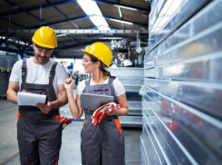 Ищешь работу? Крупному предприятию требуются специалисты