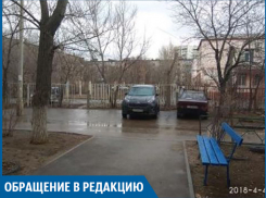 Мой ребенок вынужден играть на прогулке у мусорки, - волжанка