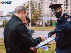 В Волжском проводят рейды по соблюдению масочного режима в общественных местах