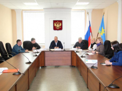Депутаты Волжского ищут способы удержать врачей служебными квартирами
