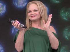 Выступления Ларисы Долиной стоят почти два миллиона восемьсот тысяч рублей