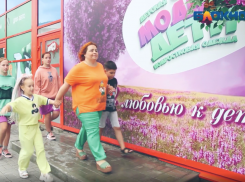 В Волжском есть магазин школьной формы, после посещения которого счастливы и дети, и взрослые 