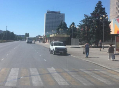 Пришельцы в Волжском: автомобилист оказался на «встречке» в центре города