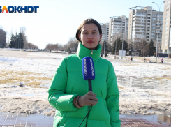 Продолжить строки песни «Течет река…» предложили жителям Волжского: Видео