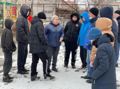 На встречу с Ириной Гусевой в Тракторозаводском районе пришли более 70 человек