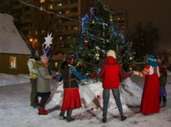 Плохая примета не открывать дверь колядующим в Сочельник