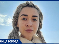 «Люблю заглядывать в будущее и гадать на любовь», - волжанка-таролог рассказала о своем пристрастии к картам