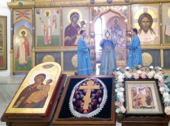 С Благовещением! В Волжском прошли праздничные службы