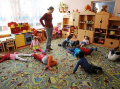 4-летняя девочка сбежала из детского сада на юге Волгограда