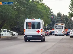 В Волгограде 6-летнюю девочку спасают медики после удара током