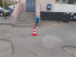 Школьница и пенсионер пострадали в авариях в Волжском