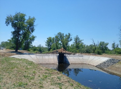 В Волго-Ахтубигской пойме построили новое водопропускное сооружение