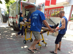 2 человека едва не погибли на улицах Волжского от удушливой жары