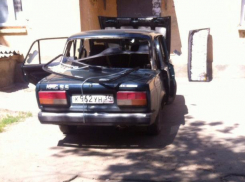 Автомобильные вандалы орудуют по ночам в Волжском