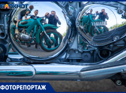 В Волжском прошла мотовыставка на площадке автошколы «Форсаж» 