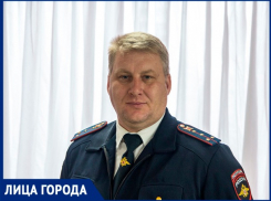 «В детстве мечтал стать космонавтом», - инспектор ГИБДД Алексей Клинков