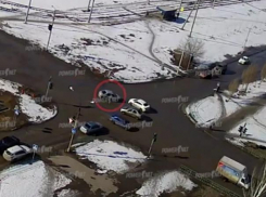 Видео ДТП на перекрестке в Волжском