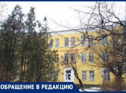 Огромные очереди среди больных нужно отстоять в поликлинике в Волжском, чтобы сдать тест на COVID-19