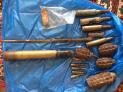 Волжанин из поискового отряда выкрал с раскопок боеприпасы и штык-нож времен войны 