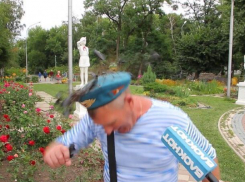 «Это острые ощущения», - волжане «за ВДВ» били бутылки о голову