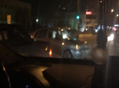 В Волжском Lada Kalina на скорости влетела в «девятку»