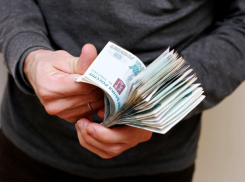 Начальник почты украла у волжан полмиллиона рублей