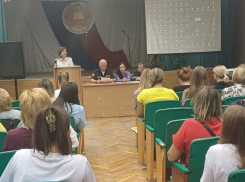 Сотрудники Госавтоинспекции провели конференцию в волжской кадетской школе