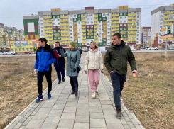 Волжане обсудили концепции благоустройства территорий на выездных встречах