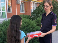 Традиционная благотворительная акция «Помоги пойти учиться» состоялась в Волжском