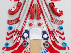 В Волжском впервые установят спортивную елку, которую украсят мячами и клюшками