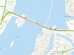 Громадная пробка на выезде из Волжского: на ГЭС сегодня лучше не соваться