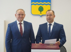 Новый мэр Волжского принес присягу на верность городу