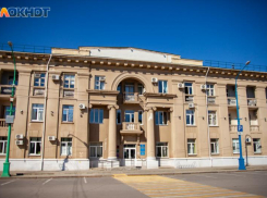 «Вор на воре и вором погоняет»: в Волжском жители утратили веру в местных чиновников