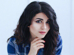 Hollywood или smoky eyes: какой макияж выбрать волжанкам на новогоднюю вечеринку 