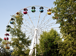 На волжских аттракционах теперь можно кататься дольше и дешевле