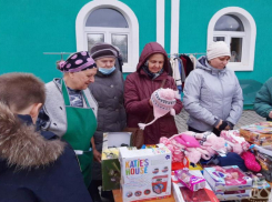 В Волжском в храме организовали благотворительную акцию