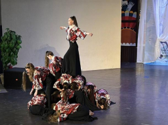 Танцевальный коллектив «Эфир» из Волжского покорил Сочи: четырежды чемпионы «Детей России»