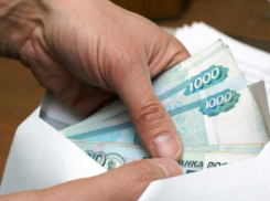 «Смекалистый» директор волжской УК выписывал себе подбадривающие премии суммой 900 тысяч рублей