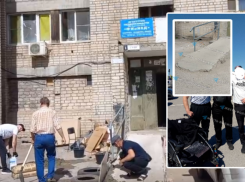 В Волжском после обращения в сети экстренно отремонтировали пандус для ветерана СВО