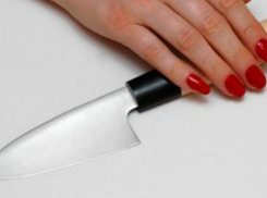 Волжанка ударила супруга ножом из-за того, что он пропил всю зарплату 
