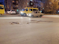 Прокуратура обвинила мэрию Волжского в гибели людей из-за плохих дорог