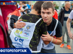 Более тысячи человек поучаствовали в «Кросс нации-2022» в Волжском: фоторепортаж