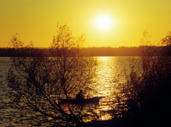 Спасатели поплыли из Краснослободска чтобы спасти годовалого малыша