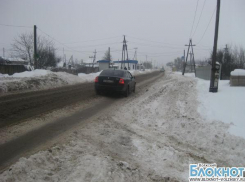 Волжане боятся переходить дорогу на острове Зеленый